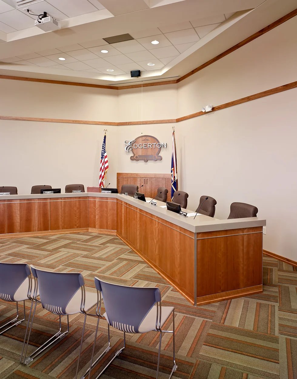 🏛️ 오가치군 의회 의사당 기념관 (오가치군 카이기지도 키넨칸) 이미지 8